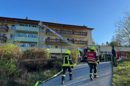 FF-Gemeindeübung im OptimaMed Rehabilitationszentrum Raxblick