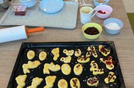 Osterbacken in der Kinder- und Jugendrehabilitation in Wiesing