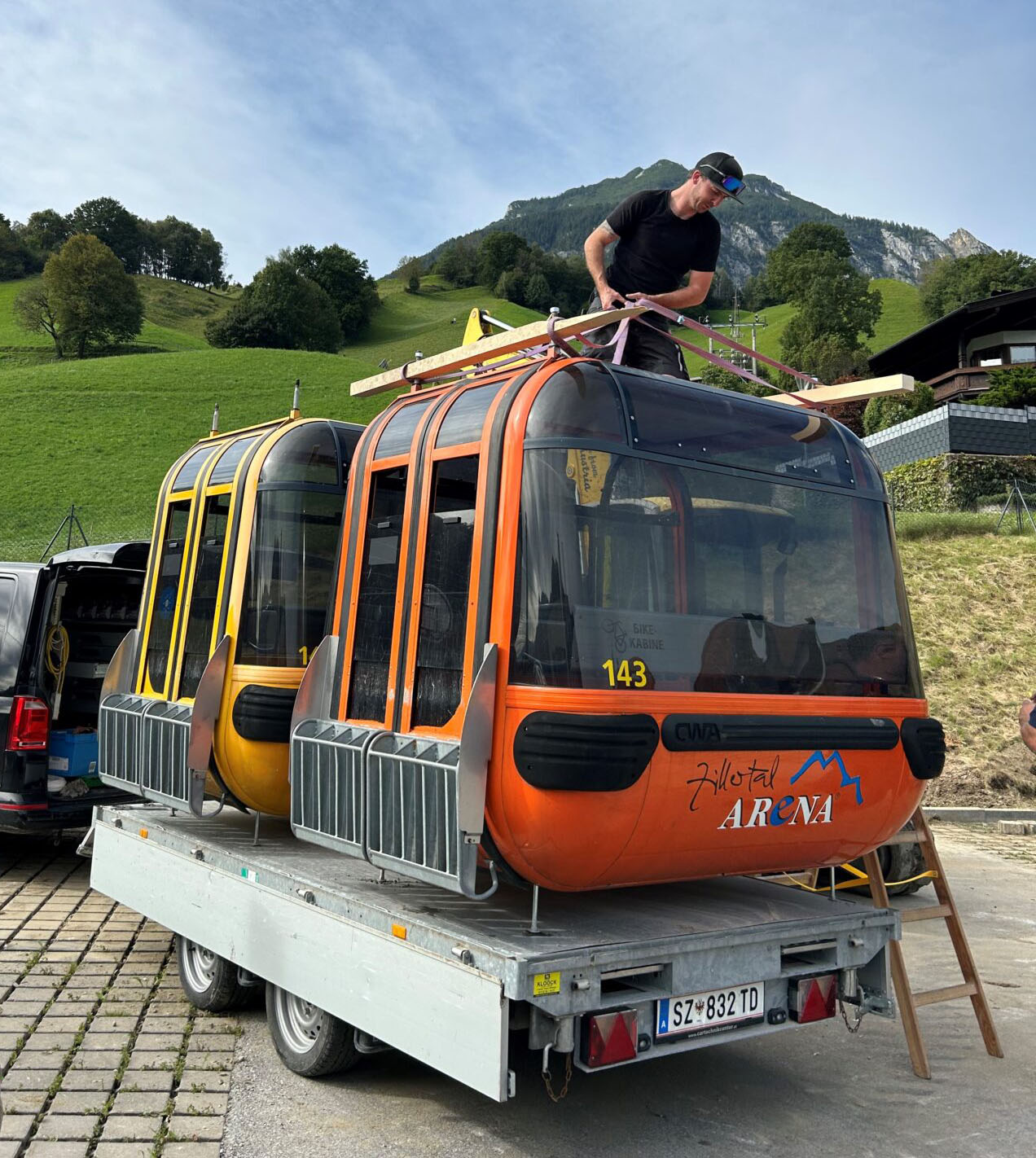 Anlieferung von Gondeln der Zillertal Arena Anlieferung von Gondeln der Zillertal Arena