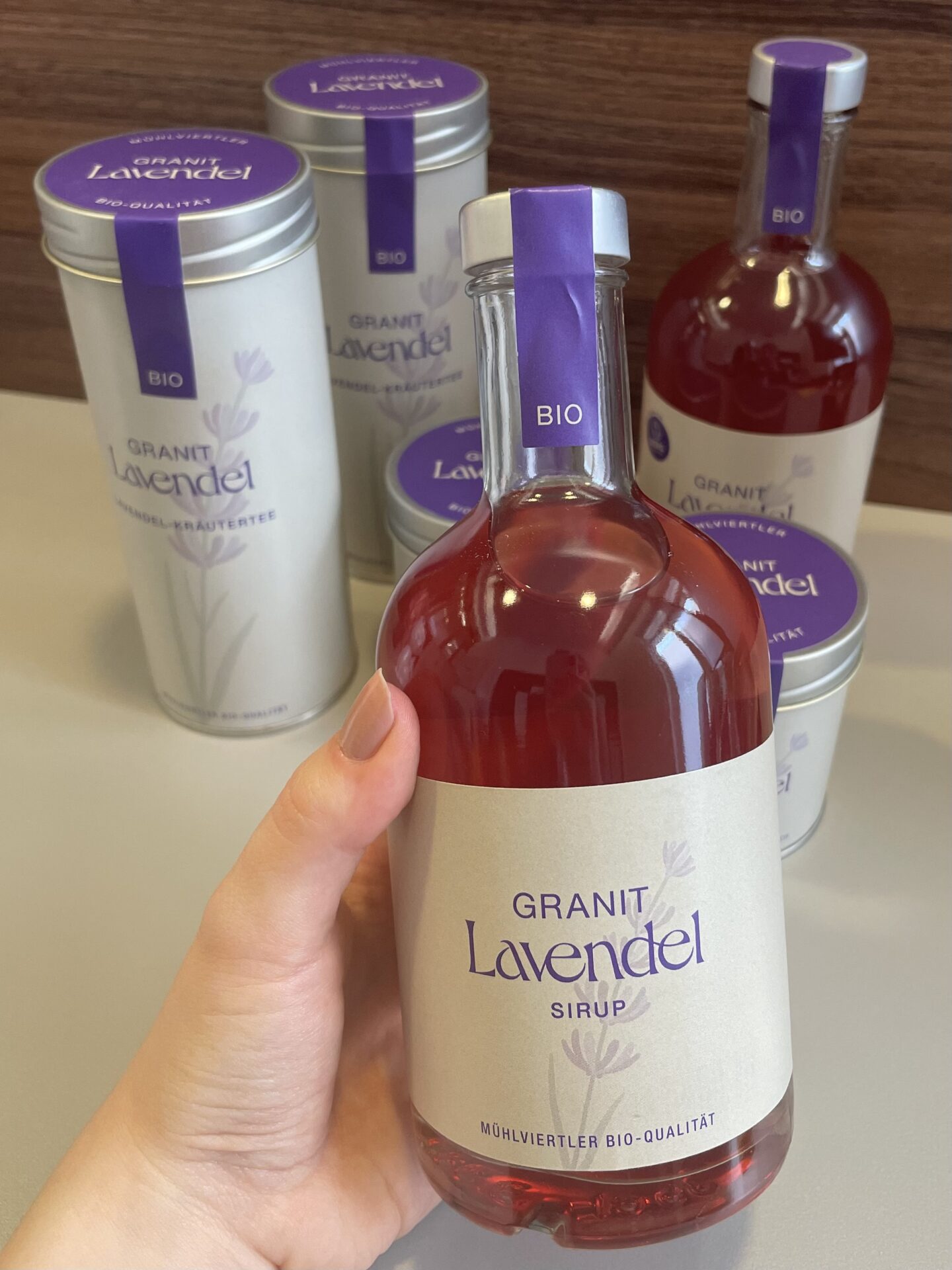 Lavendelsirup aus dem OptimaMed Shop Bad Wimsbach Lavendelsirup aus dem OptimaMed Shop Bad Wimsbach