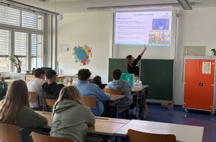 OptimaMed Aspach unterstützt Berufsorientierung bei der digi TNMS Altheim