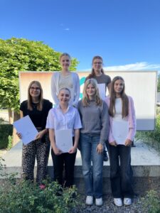 Erfolgreiches Ferialpraktiktikum im Rehazentrum Aspach Erfolgreiches Ferialpraktiktikum im Rehazentrum Aspach