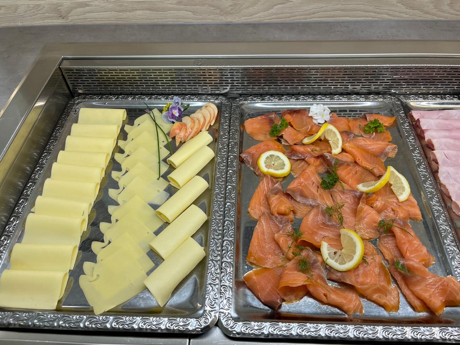 Frühstücksbuffet zum Muttertag in Wiesing 3 Frühstücksbuffet zum Muttertag in Wiesing 3