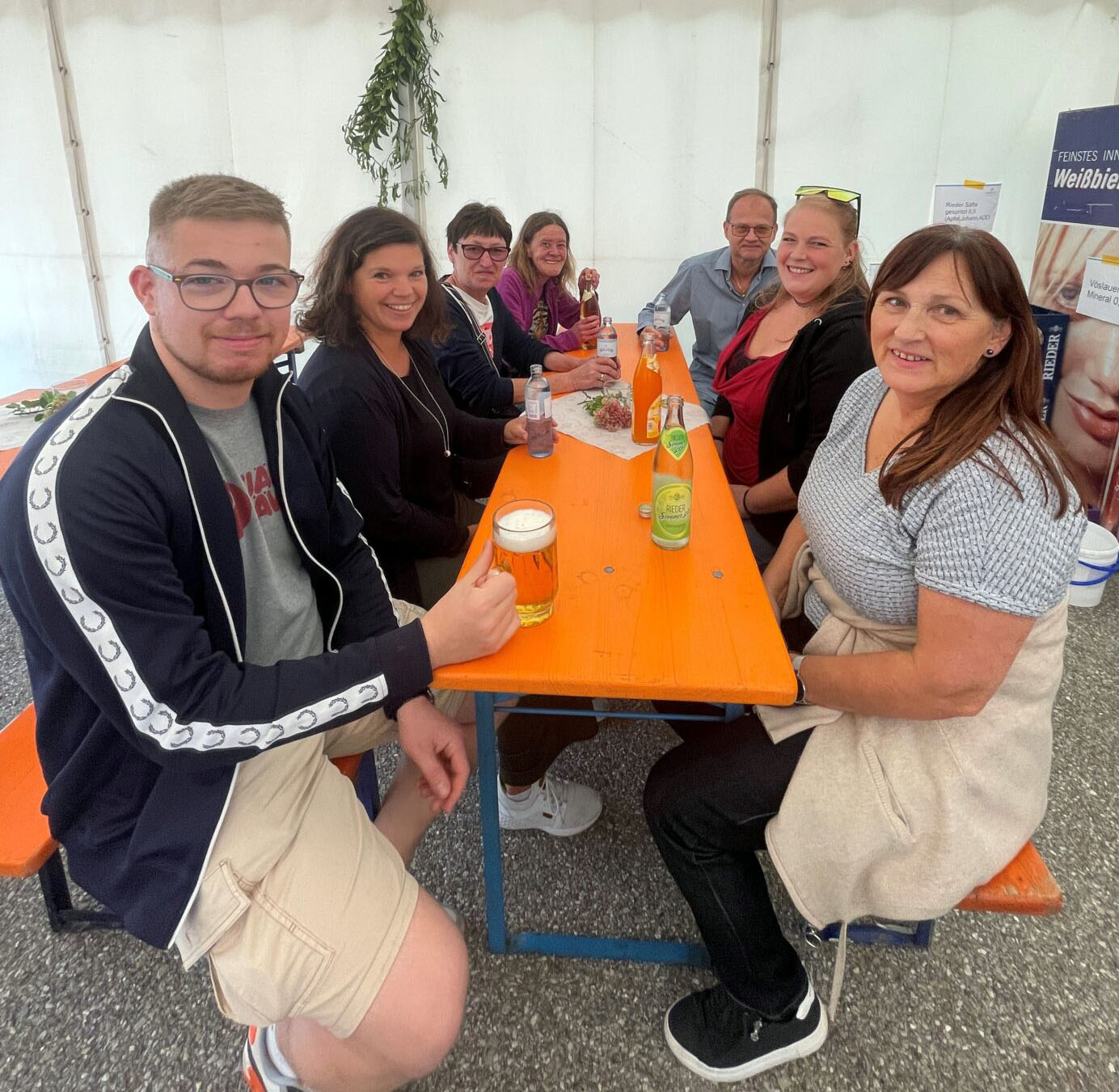 Grillfest für das Team des Rehabilitationszentrums Aspach 1 Grillfest für das Team des Rehabilitationszentrums Aspach 1