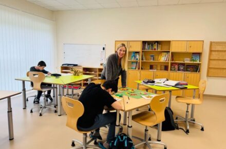 OptimaMed Wildbad: Internationaler Tag der Bildung – Heilstättenschule in unserer Rehabilitationseinrichtung