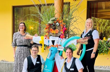 Gesundheitsresort Weißbriach: Krautscheuchen & Einladung zum 23. Gitschtaler Krautfest