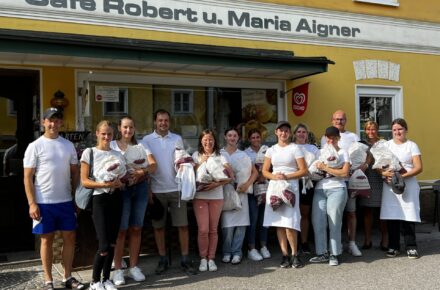 OptimaMed Aspach: Ausflug von Lehrlingen in die Bäckerei