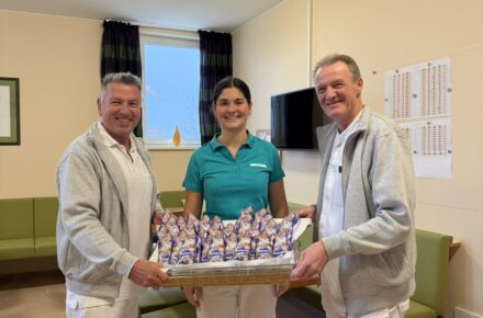 Nikolaus besucht OptimaMed Rehabilitationszentrum Aspach