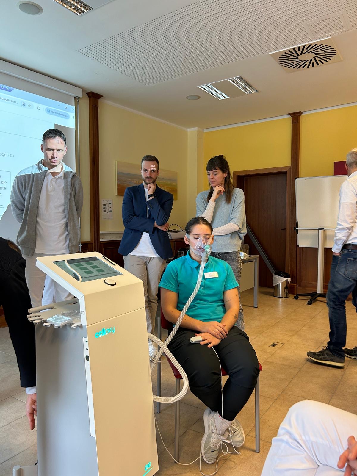 Mitarbeiter Weiterbildung für IHHT Mitarbeiter Weiterbildung für IHHT