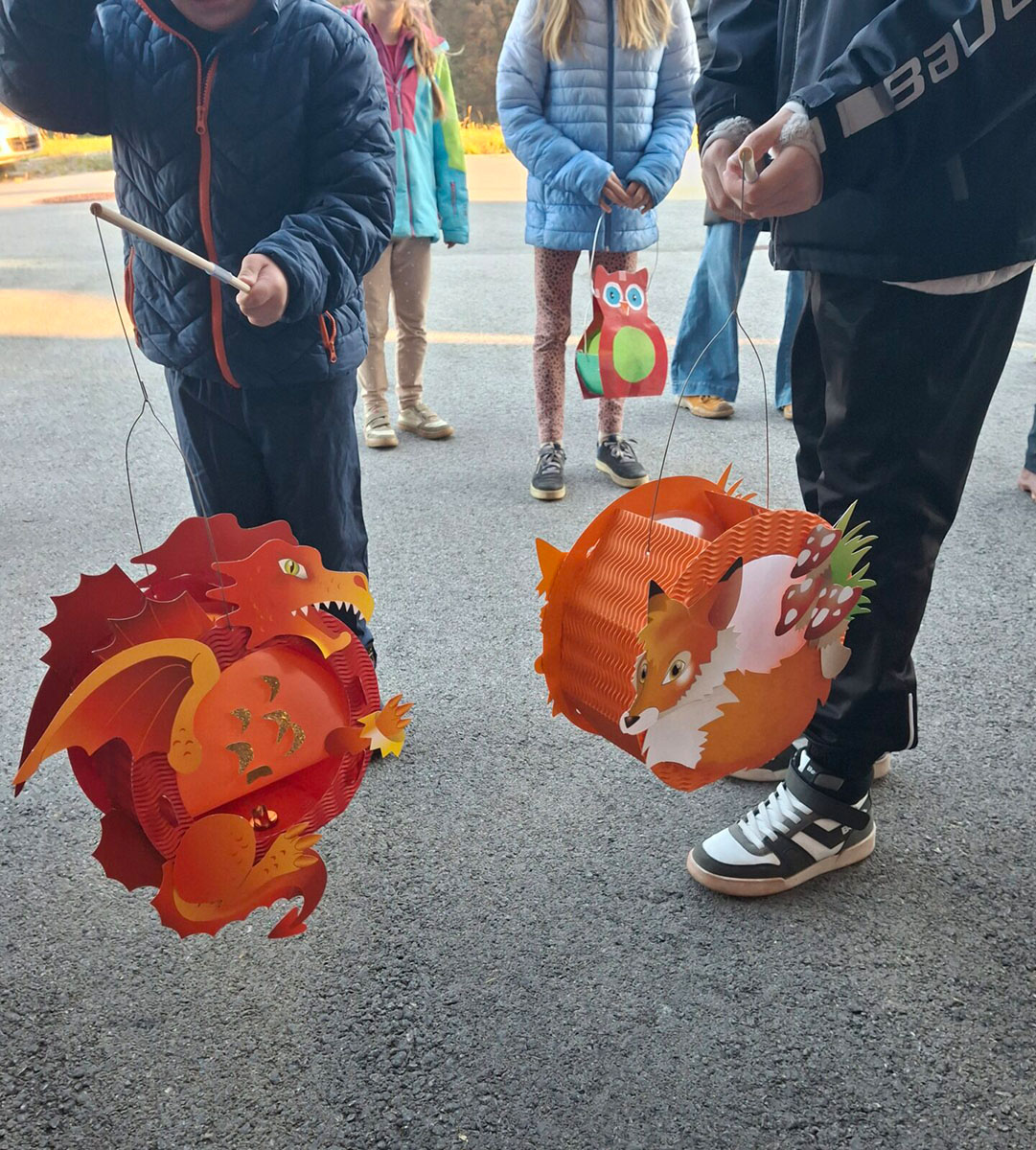 Tierische Laternen mit Fuchs, Drache und Eule Tierische Laternen mit Fuchs, Drache und Eule