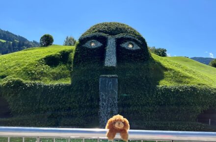 Optiwuff auf Entdeckungstour in den Swarovski Kristallwelten
